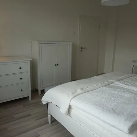 Ferienwohnung Rugen Findling